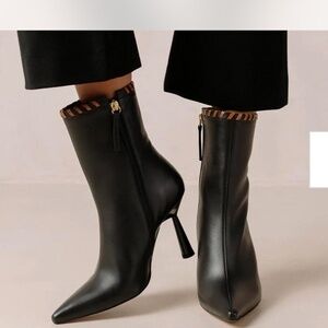 ALOHAS Leather Leo Boots